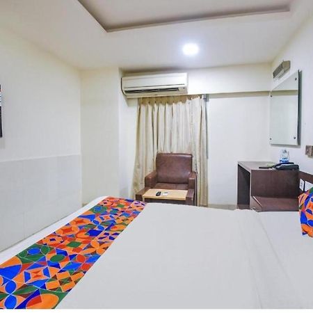 Hotel Leela Grand Inn Vijayawada Exterior photo